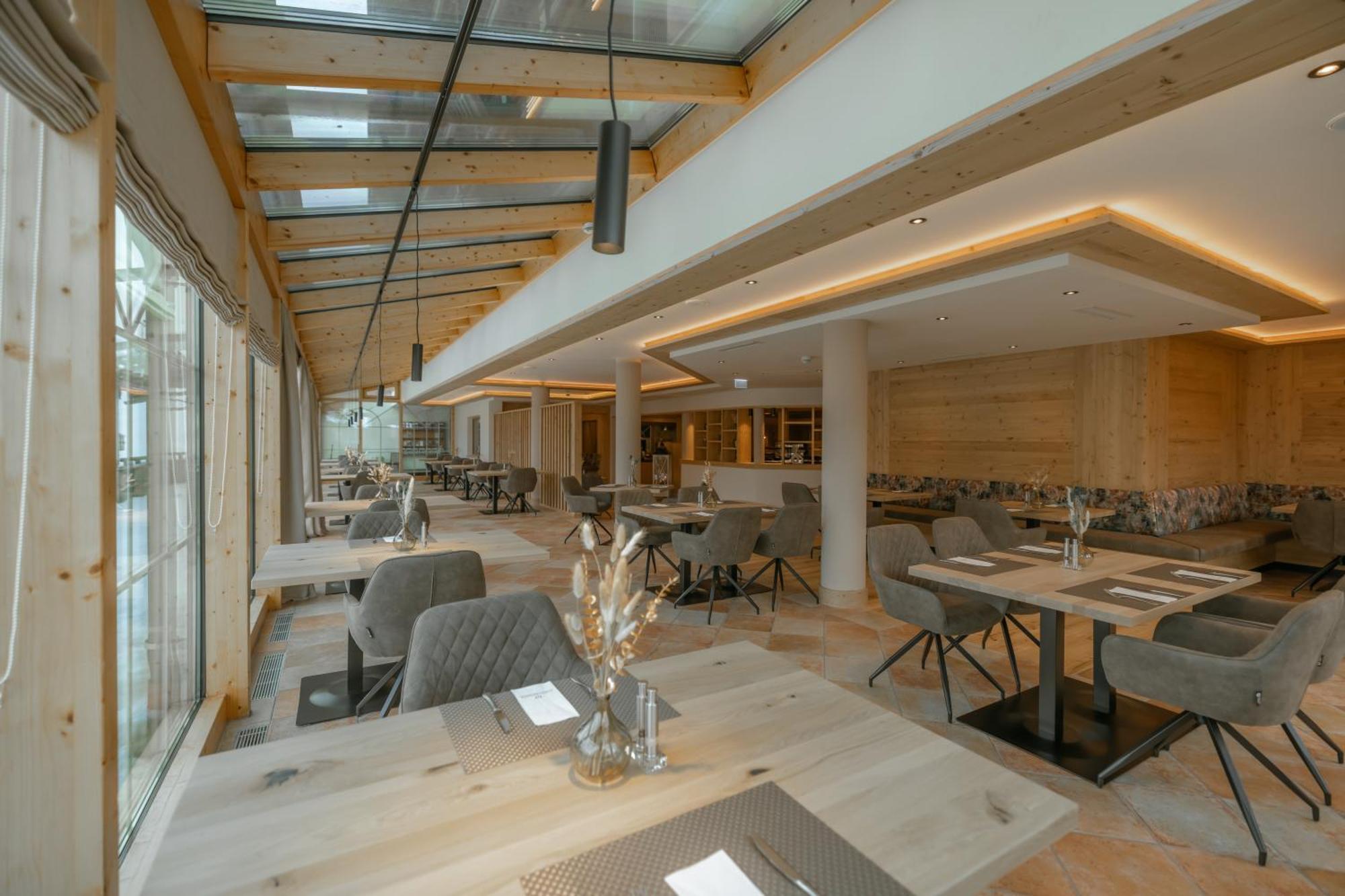 Kerschdorfer - Wohlfuehlhotel Garni - Adults Only Kaltenbach Exterior photo
