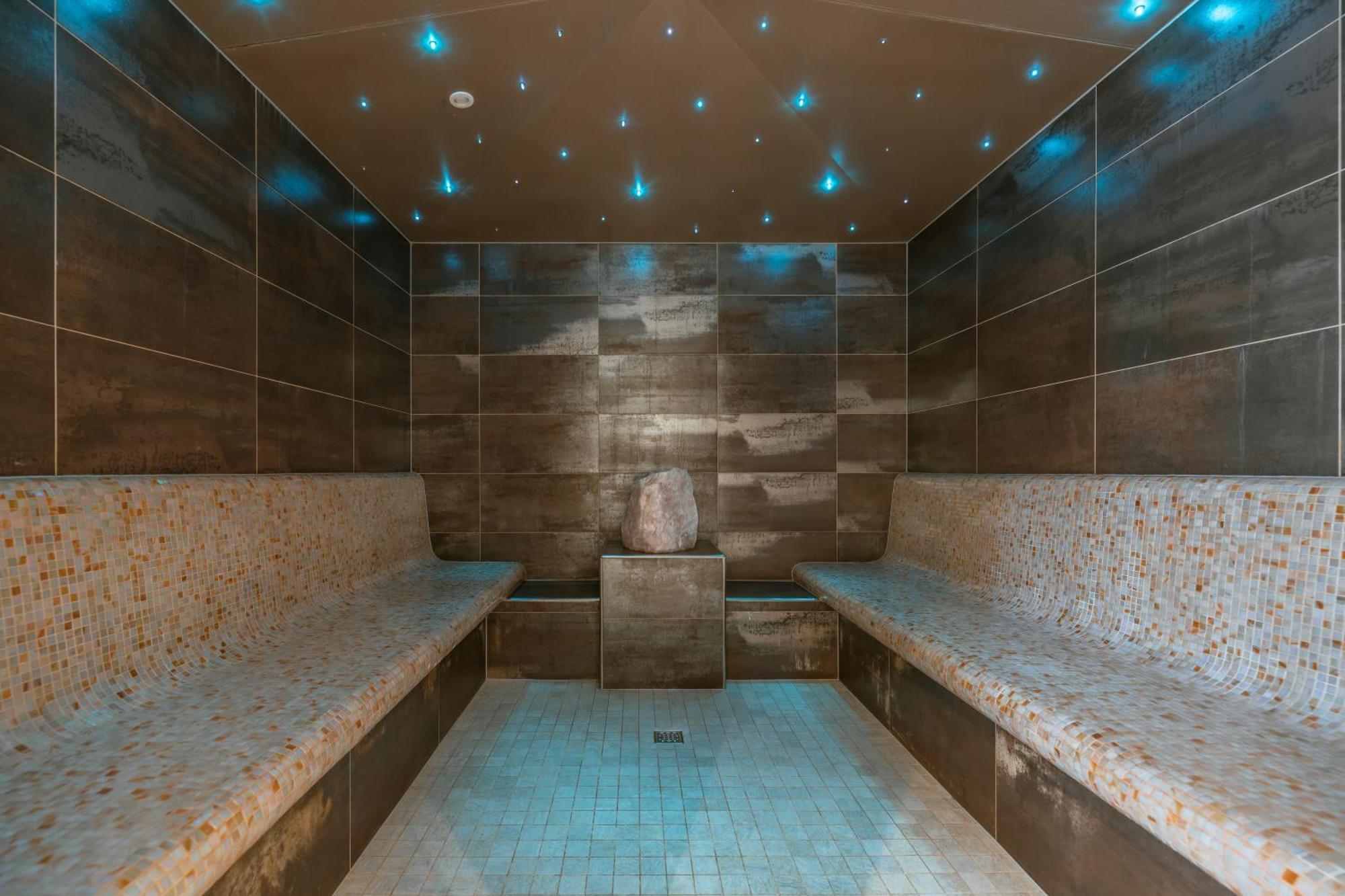 Kerschdorfer - Wohlfuehlhotel Garni - Adults Only Kaltenbach Exterior photo